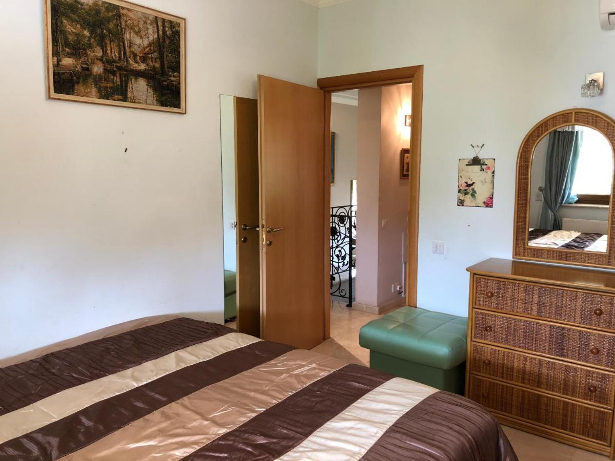 Villa Natalia Ayia Napa Eksteriør billede