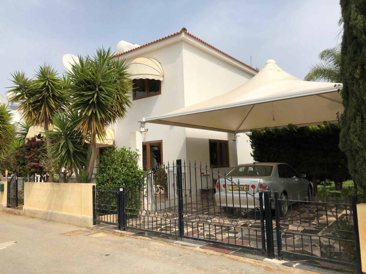 Villa Natalia Ayia Napa Eksteriør billede